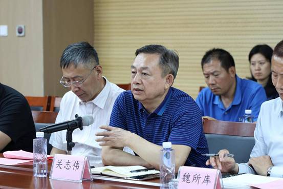 说明: 关校1